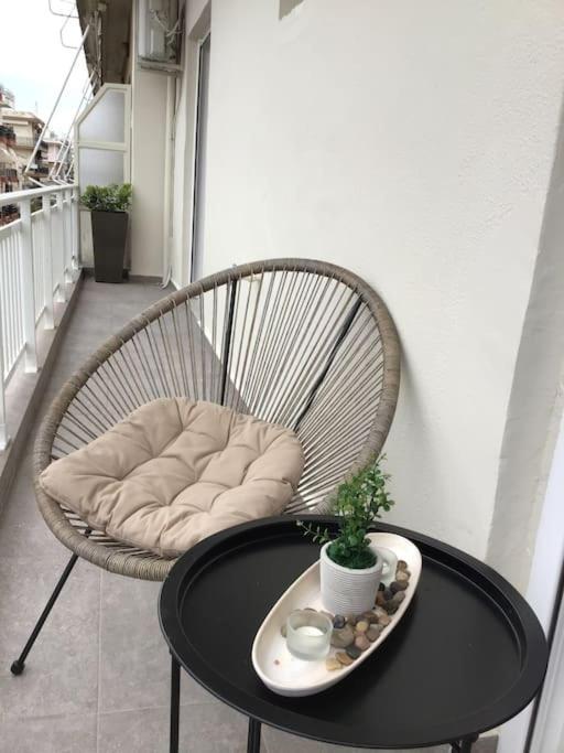 στην Apartment *